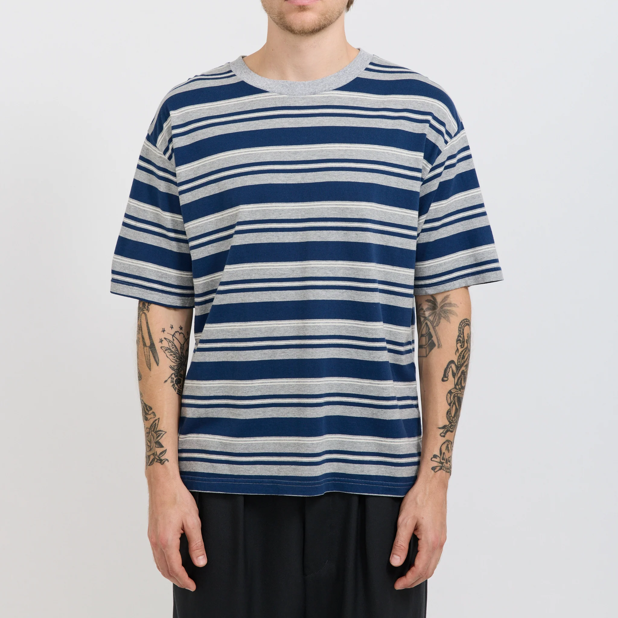 S/S Stripe Tee Dark Navy/Grey - Image 5