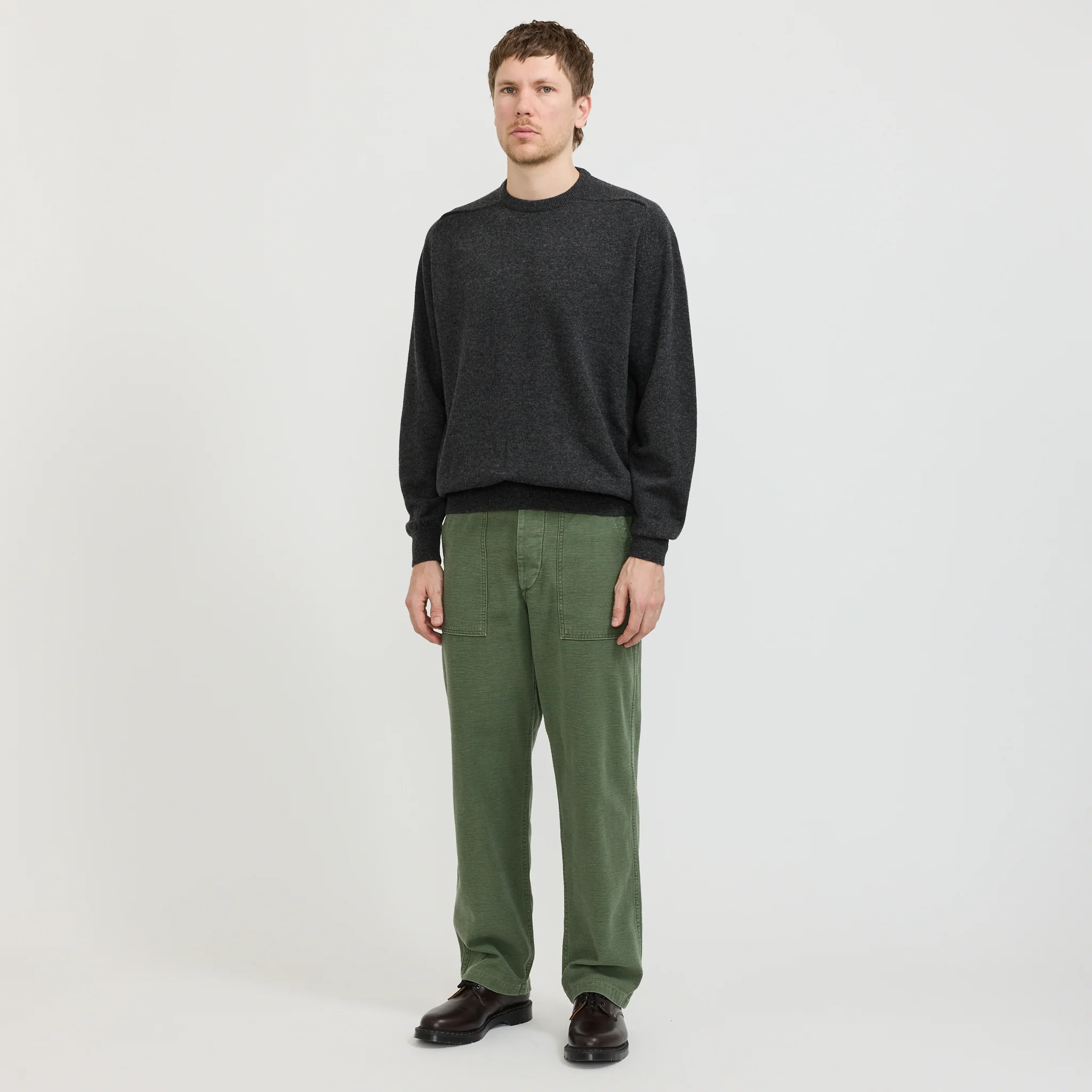 Simple Crew Neck Sweater Charcoal - Image 6