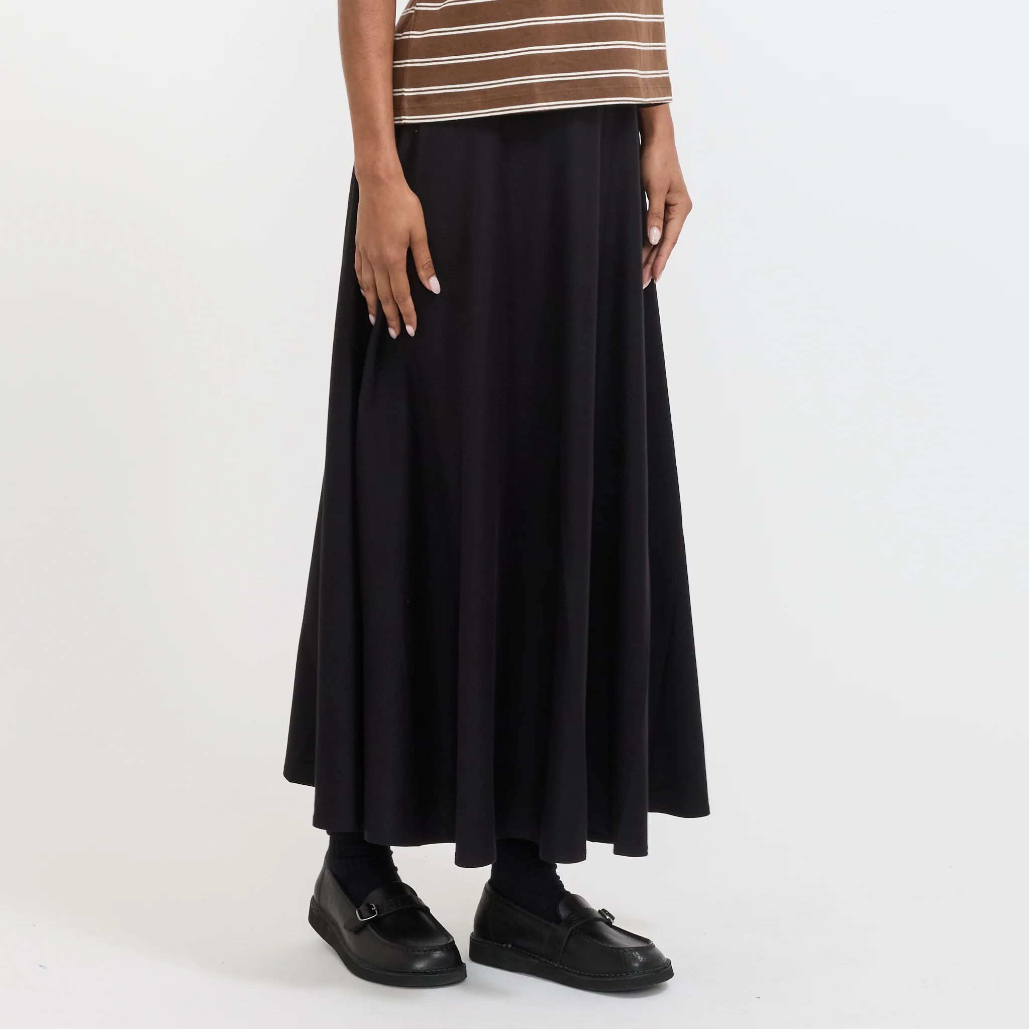 Sphere Skirt Black - Image 3