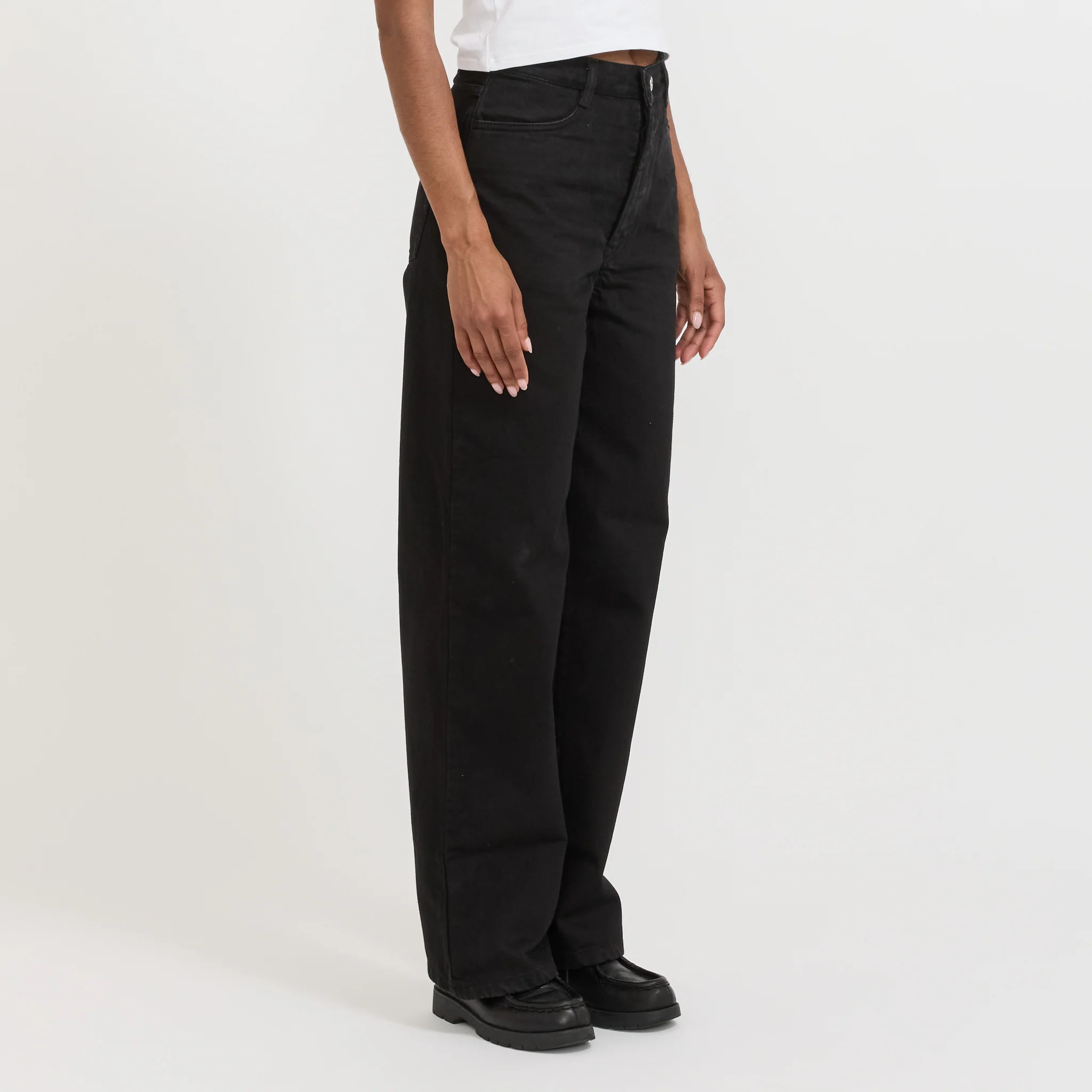 Straight Leg Jeans Black Denim - Image 3