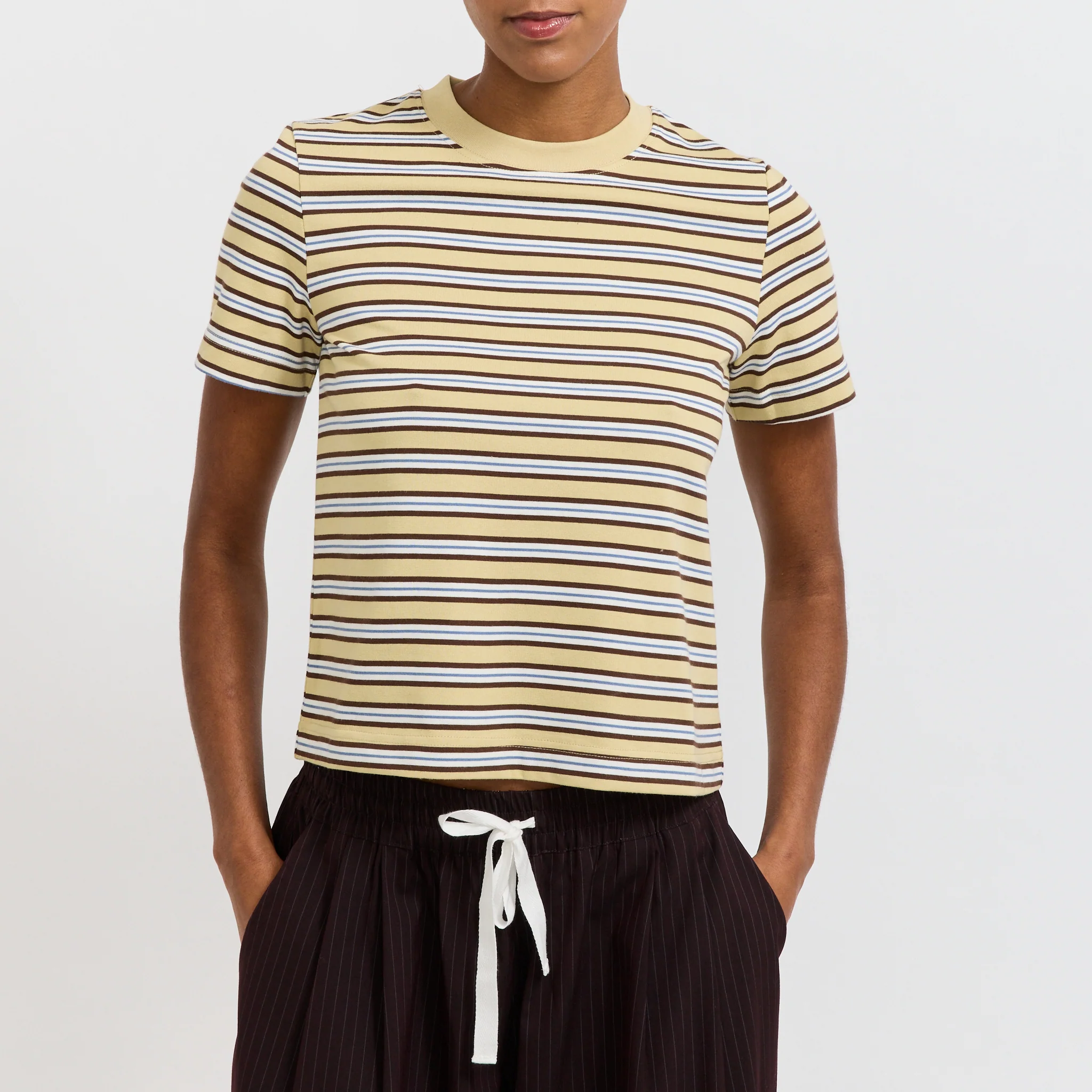 Suki Cream Tee - Image 5