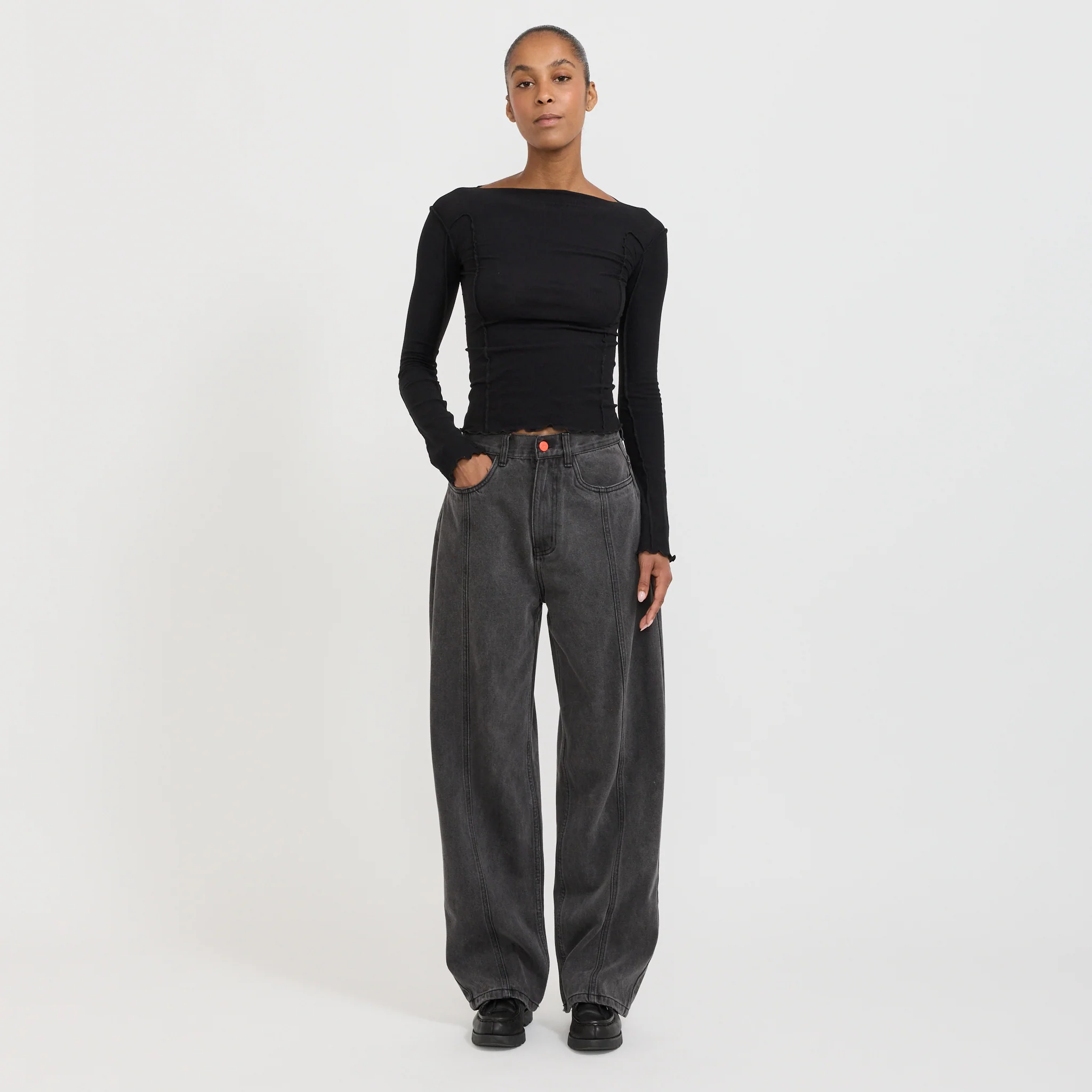 Super Loose Dark Grey with Front Cut - Image 2