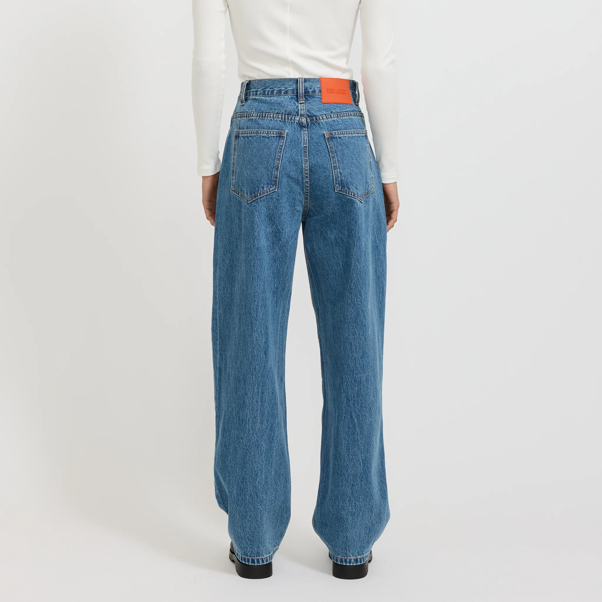Super Loose Medium Blue - Image 10