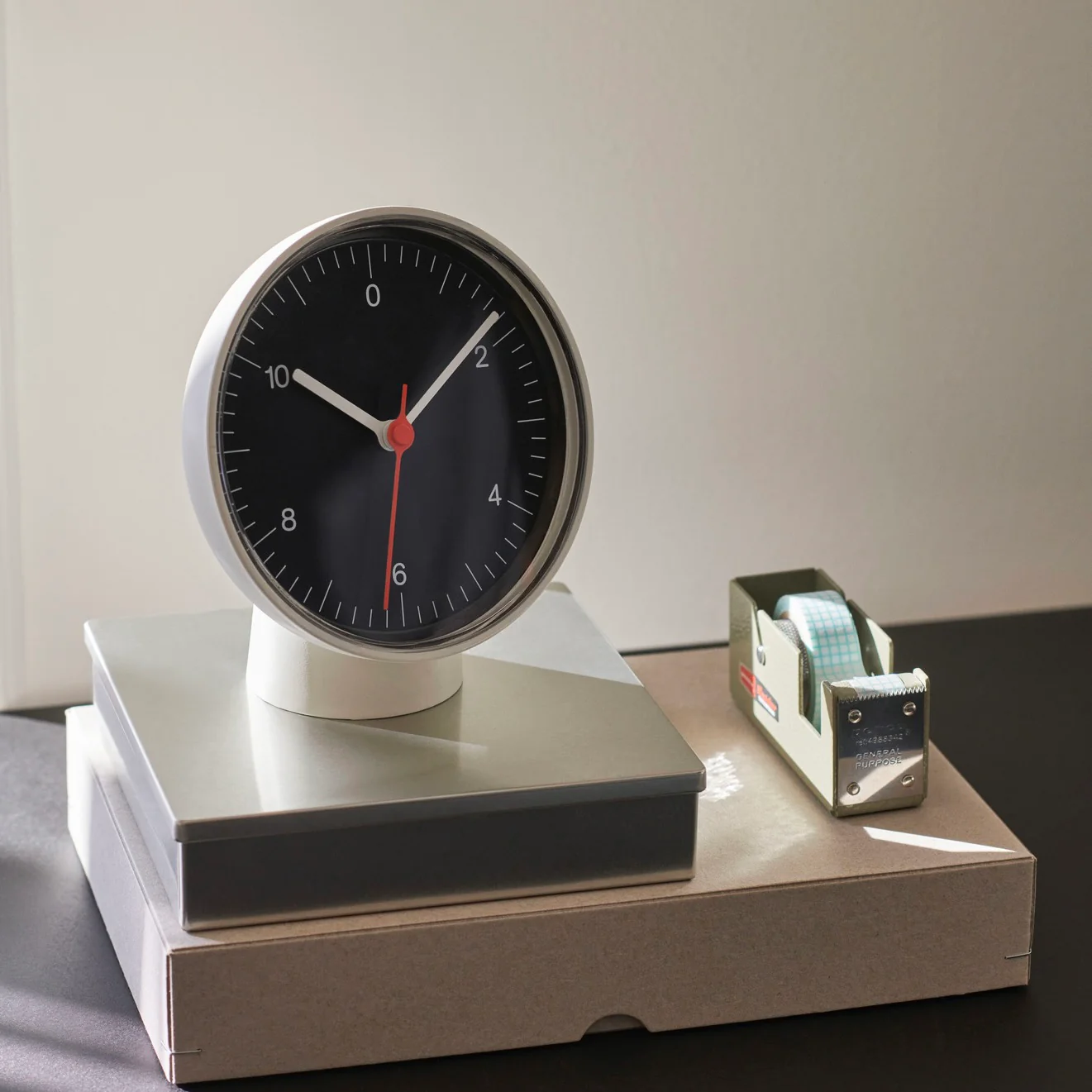 Table Clock Black - Image 2