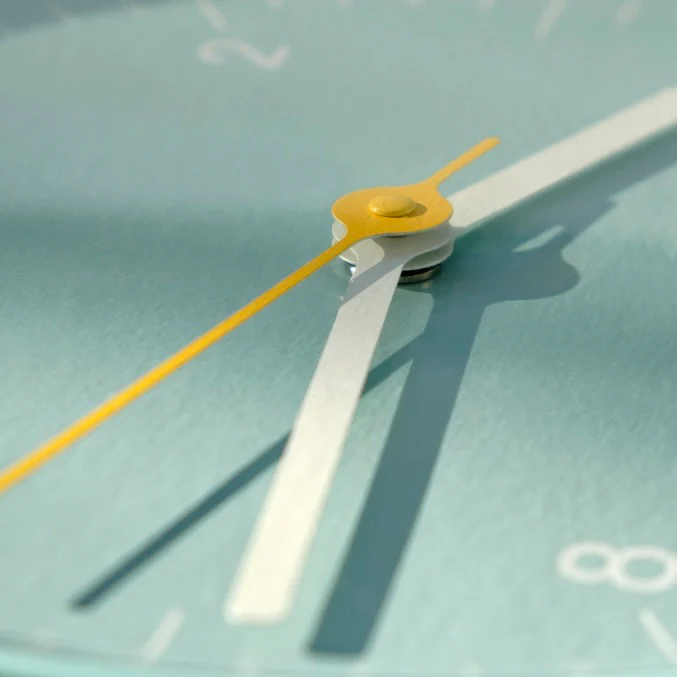 Table Clock Blue - Image 2