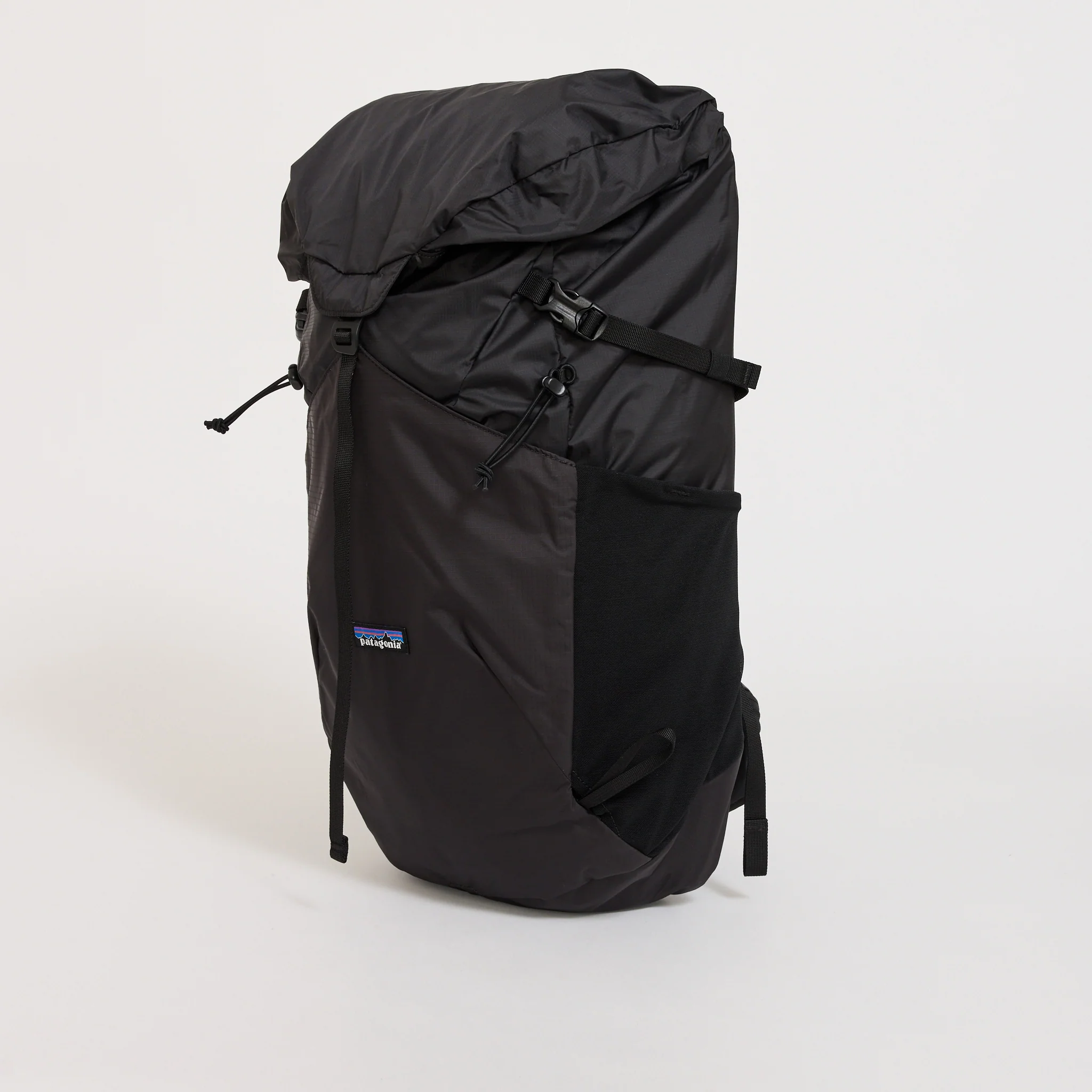Terravia Pack 28L Black - Image 2