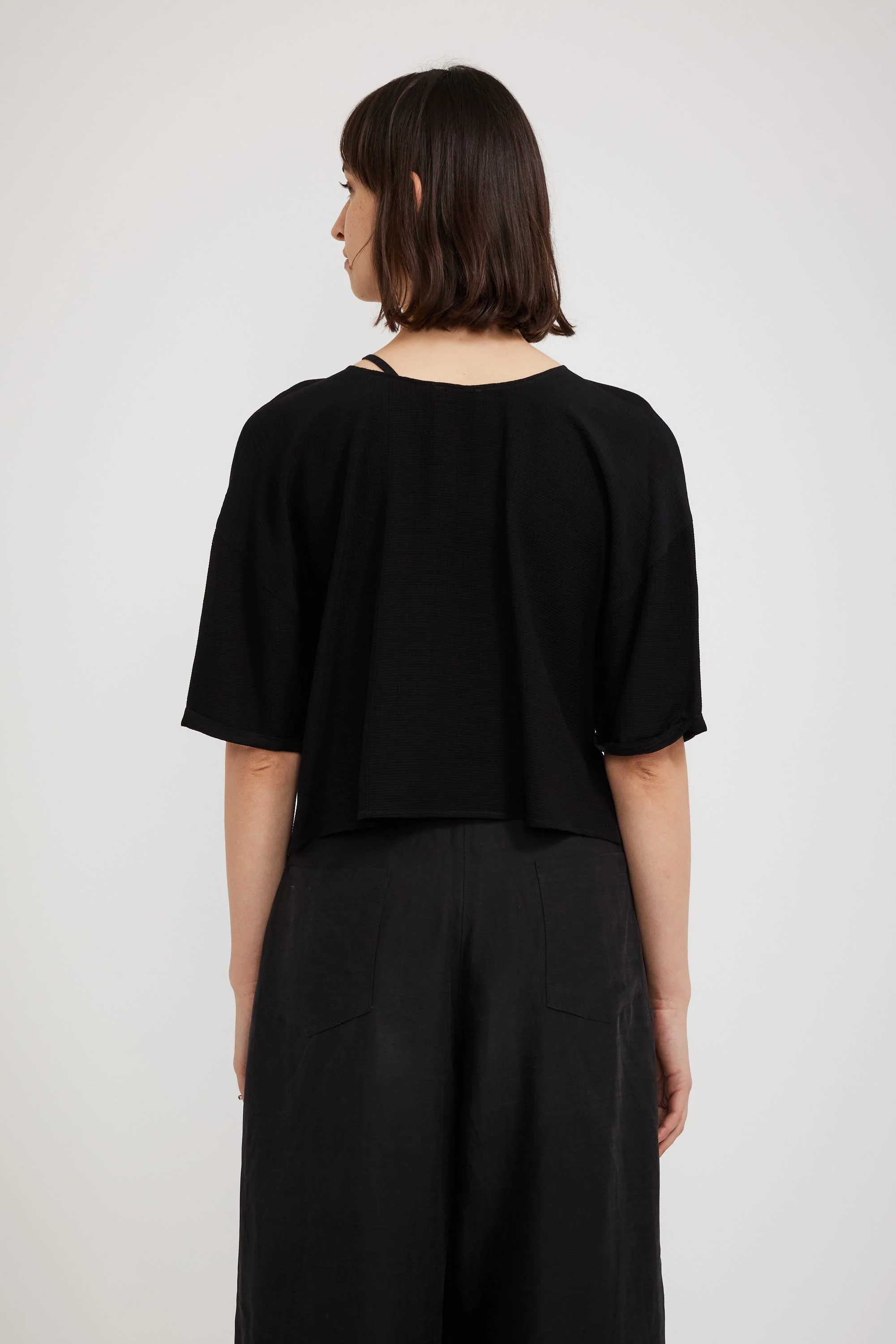 Textured Crepe T-Shirt Black - Image 4