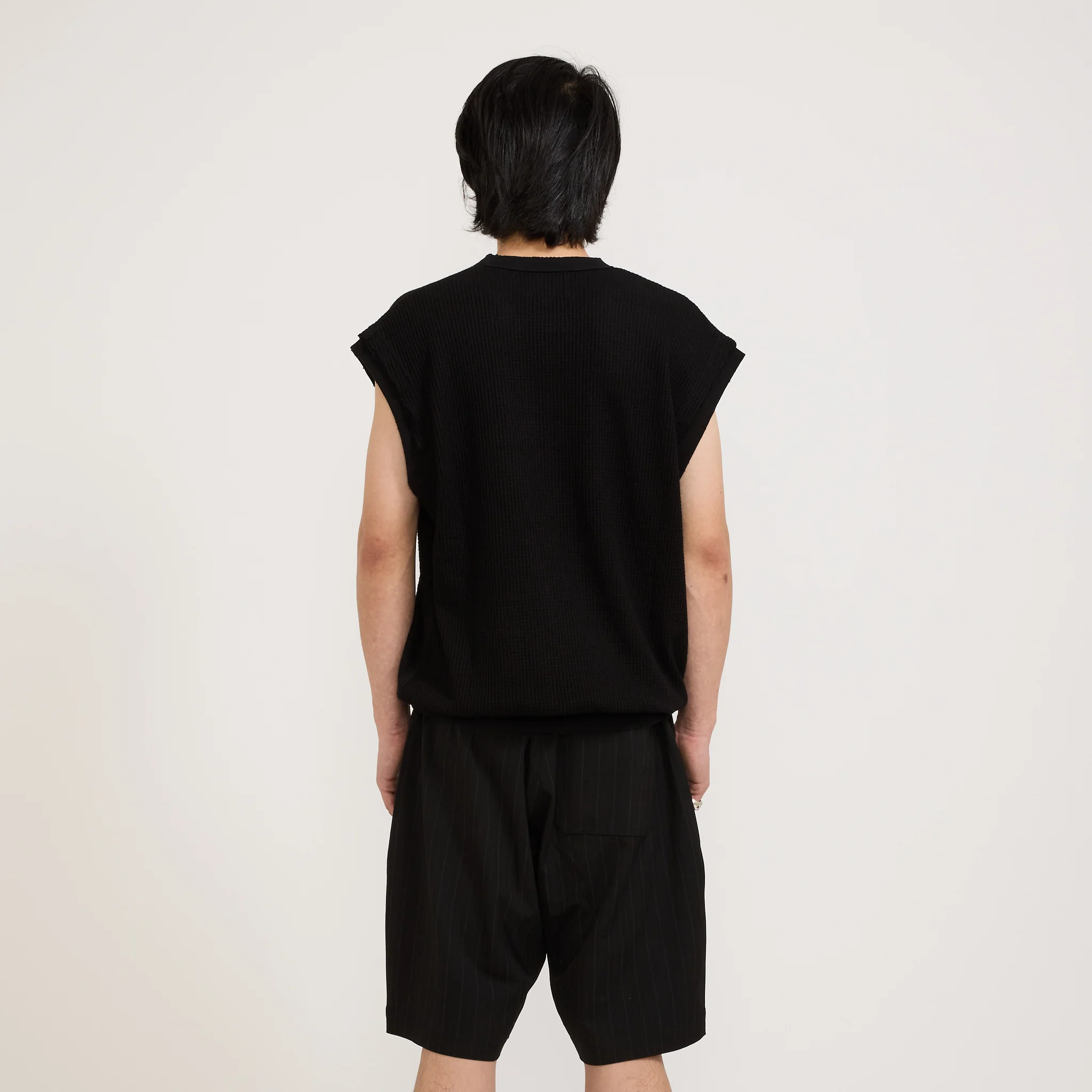 Thrashed Waffle Singlet Black - Image 4
